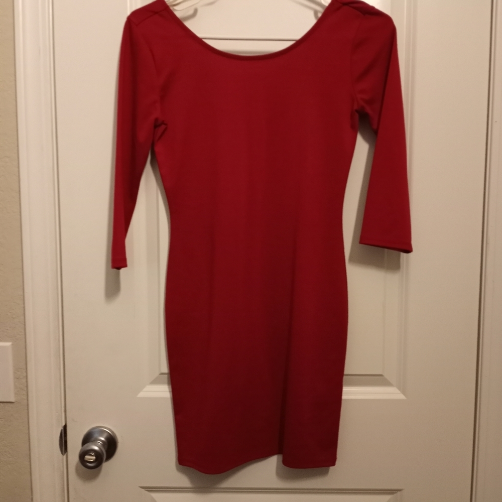 Long sleeve red dress